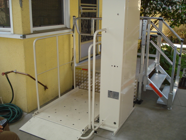 Macs Home Lift